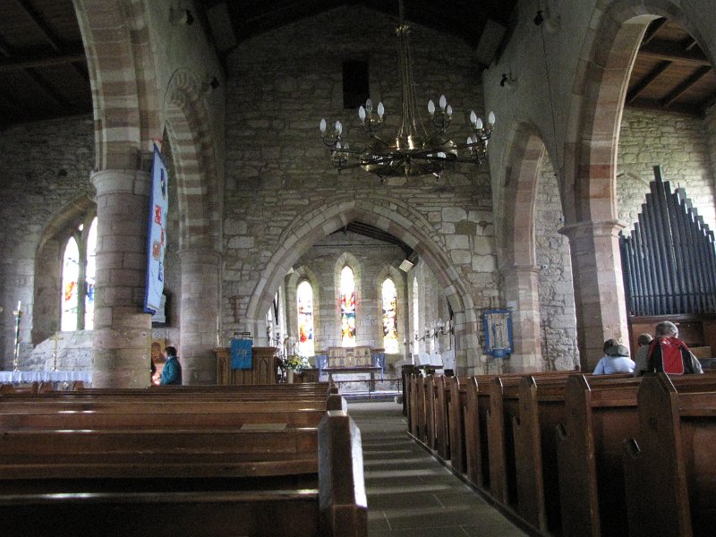 lindisfarne_st mary.jpg - Naast de priory ligt St Mary's church. Een kerk die hier reeds staat sinds de twaalfde eeuw.